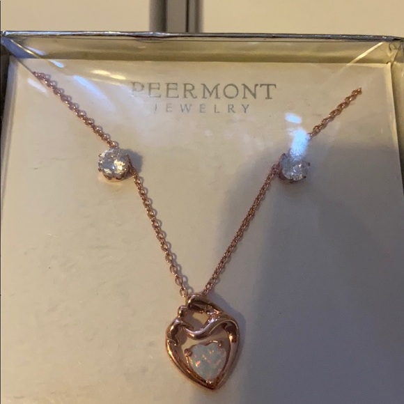 Necklace and earrings set - Picture 3 of 4